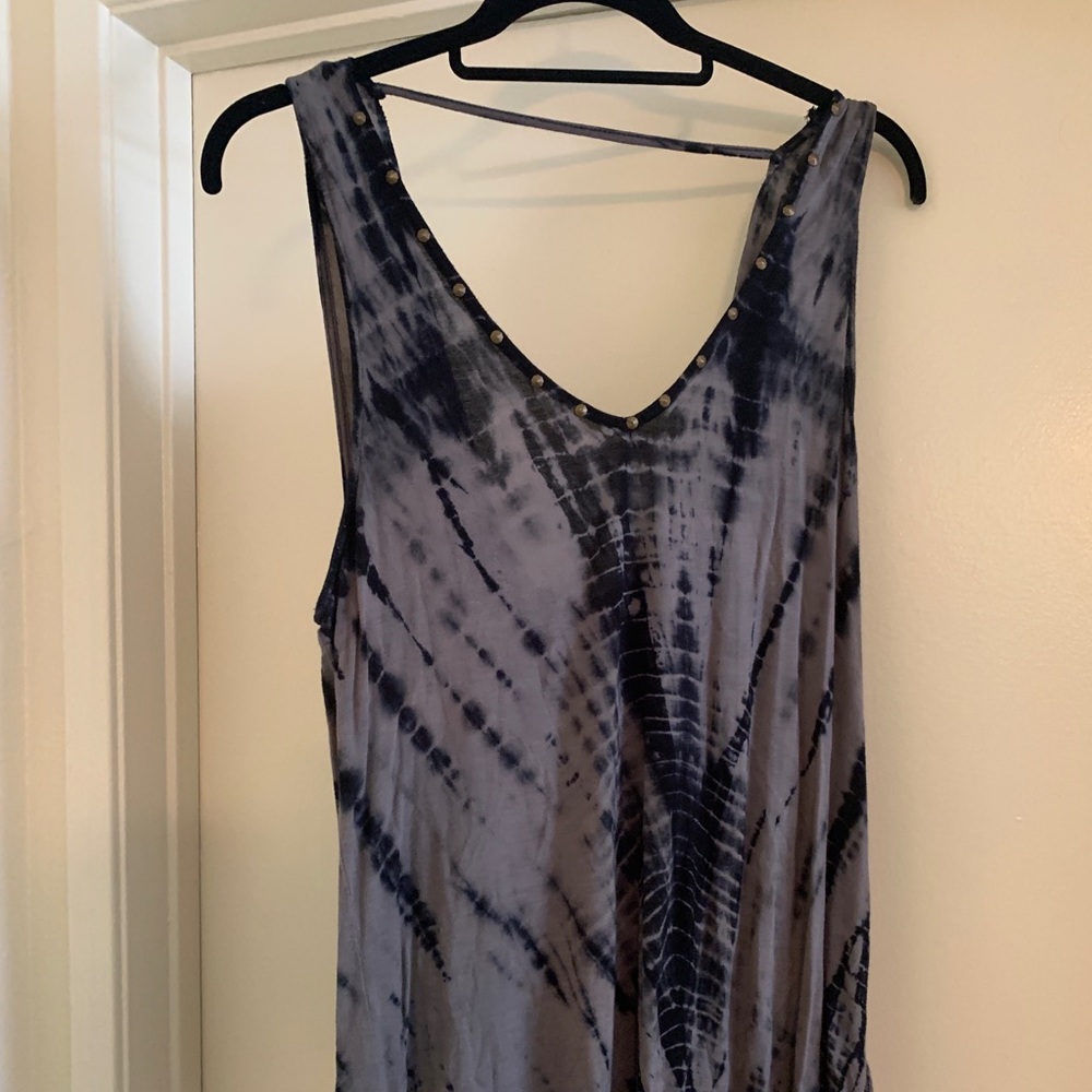 Black and Grey Tank